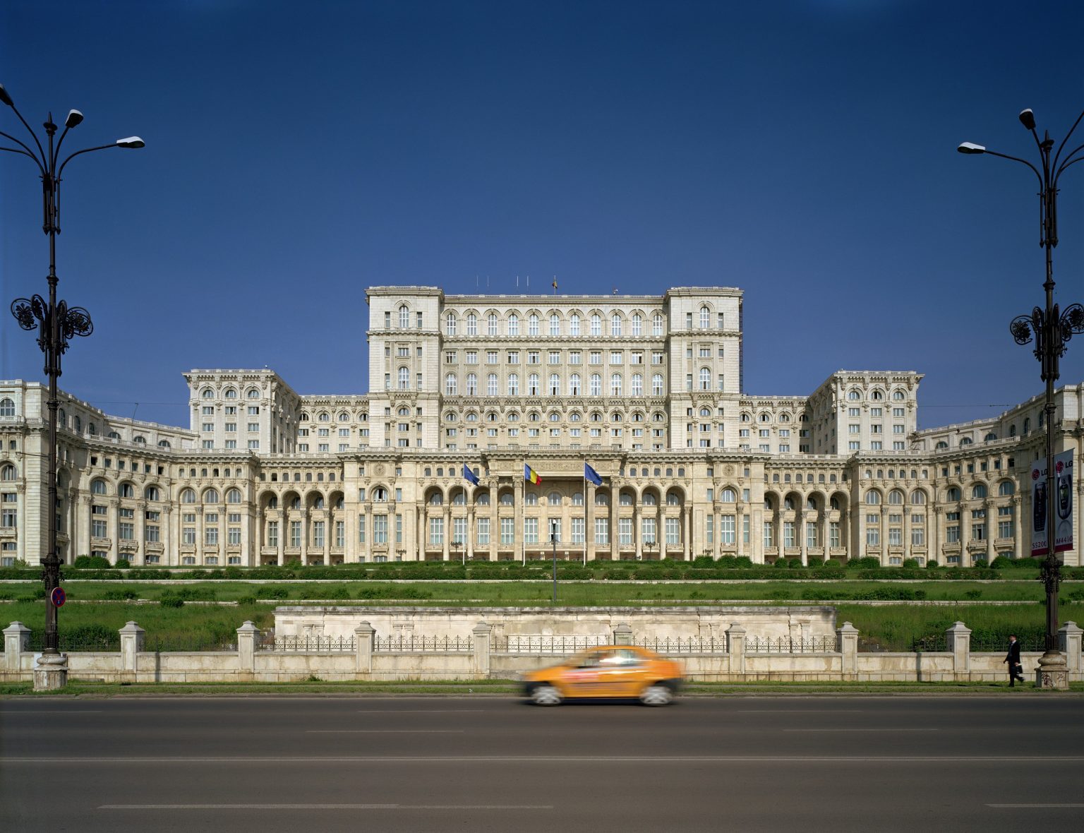 Bucharest peoples palace
