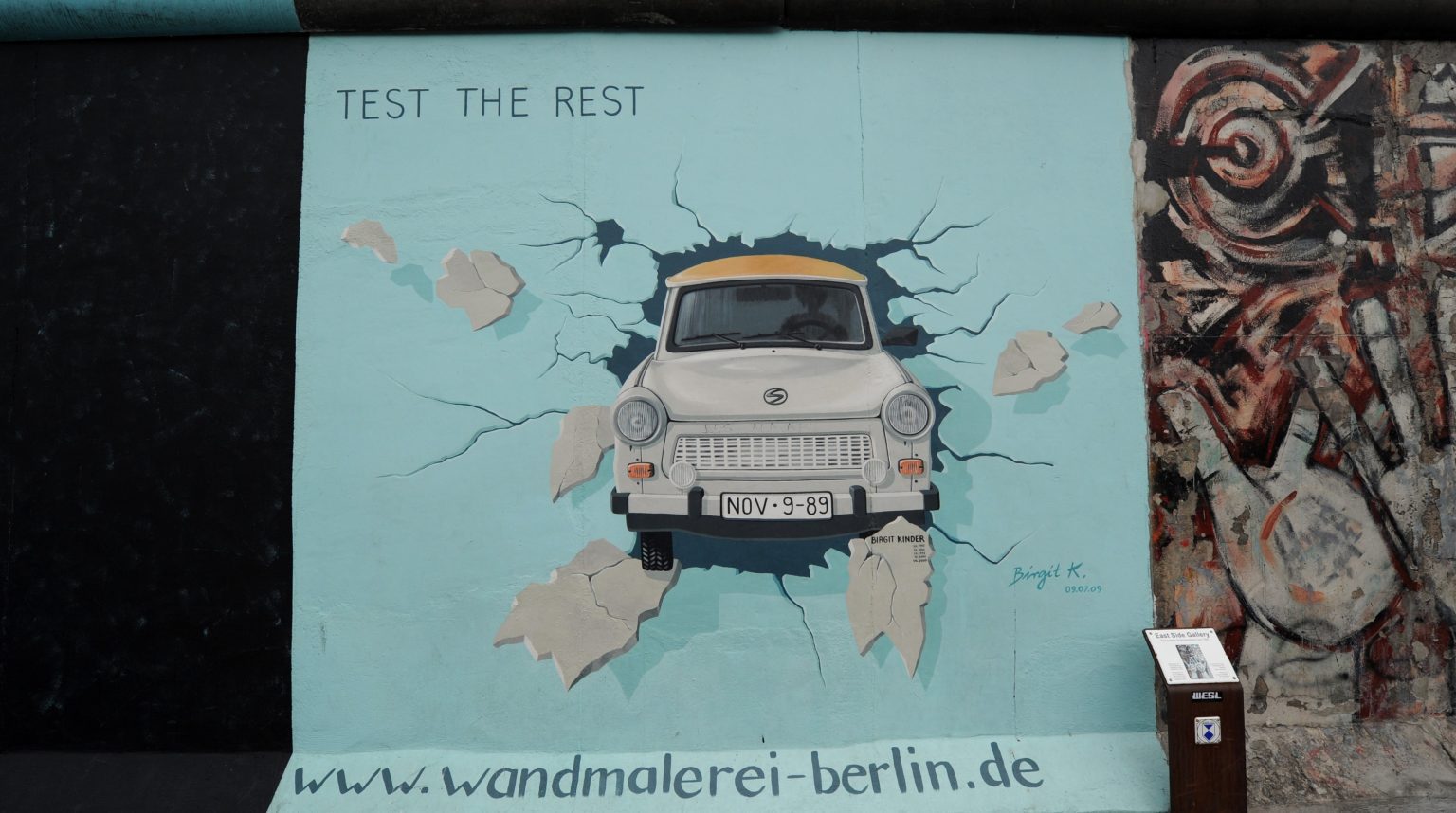 East Side Gallery Berlin Wall