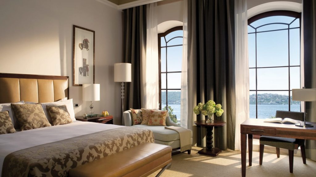 Four Seasons Bosphorus Istanbul room