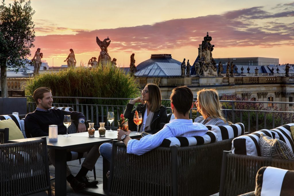 Hotelde Rome Rooftop Terrace Berlin