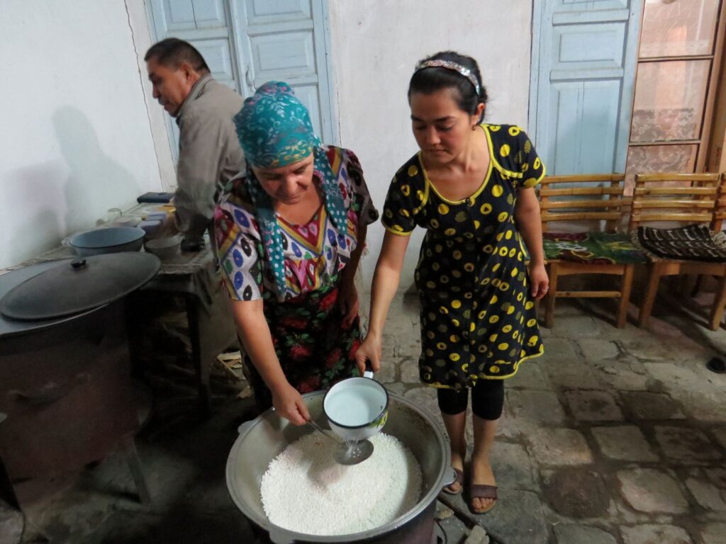 Plov Making