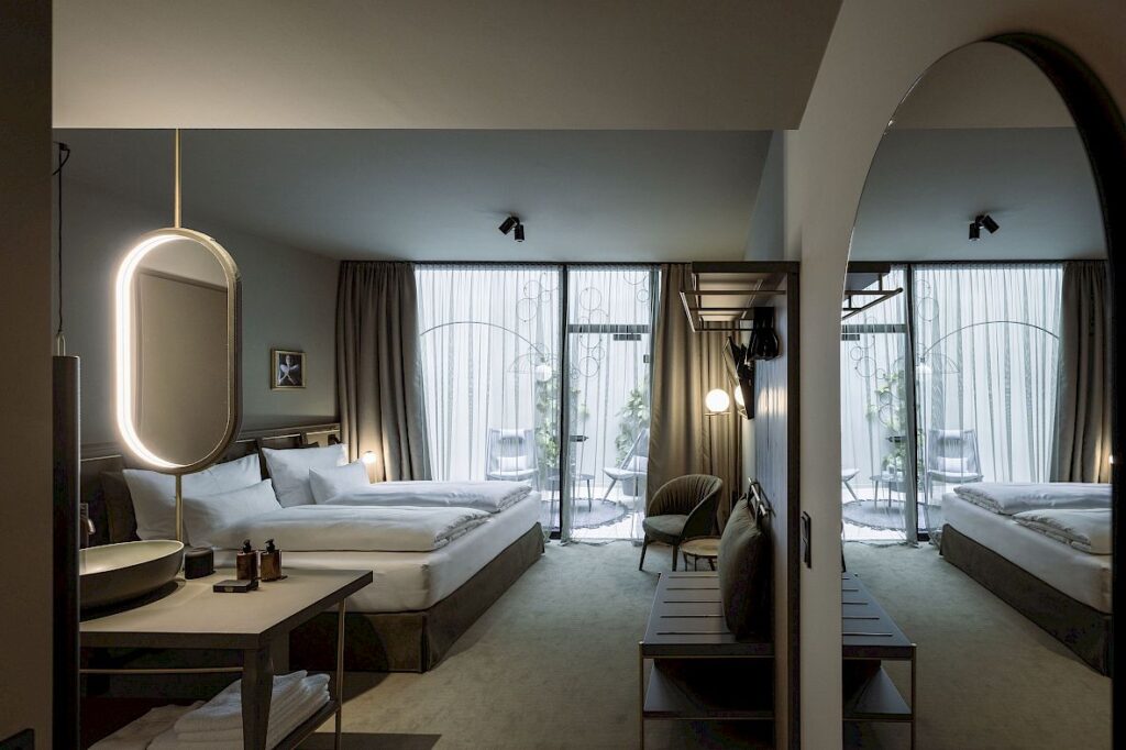 Weisses Kreuz hotel bedroom